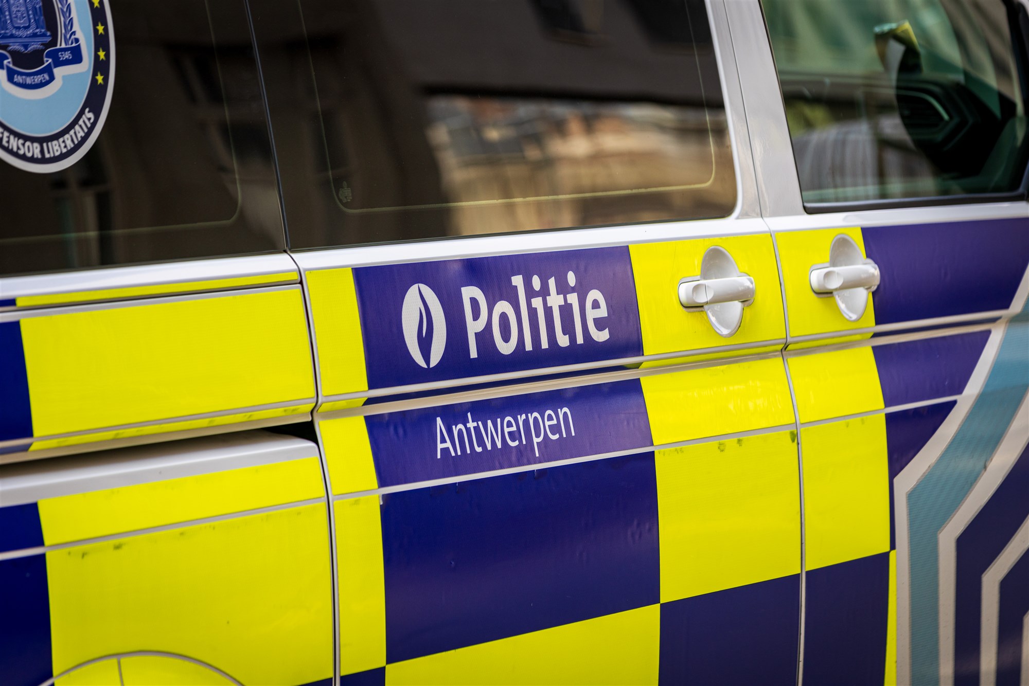 Belgische gevangene in levensgevaar, dagenlang gemarteld door celgenoten