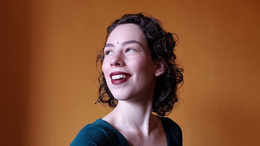 Sarai: 'Polyamorie maakt het leven voor mij aanzienlijk rustiger'