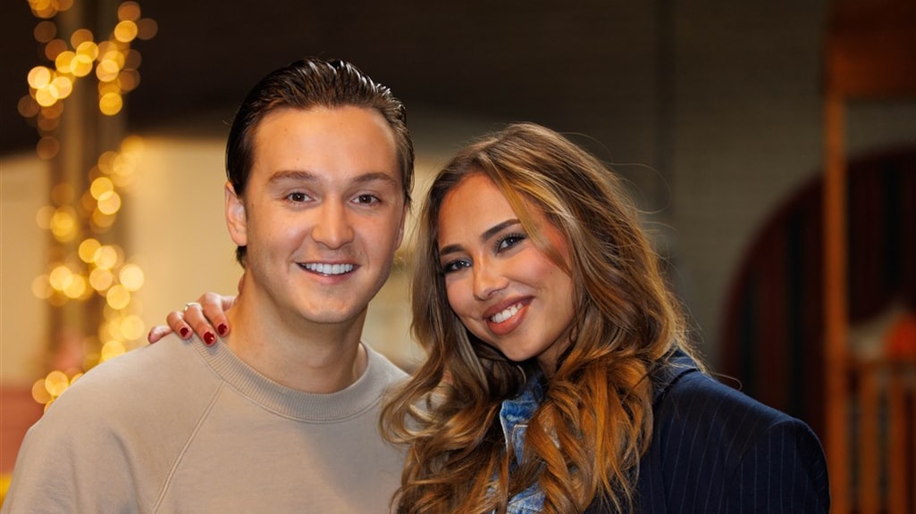 Maxim Froger onthult geslacht van eerste kindje: 'Meer dan geliefd'