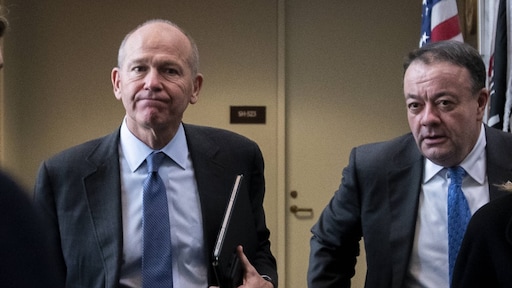 Boeing-top moet het veld ruimen na reeks incidenten