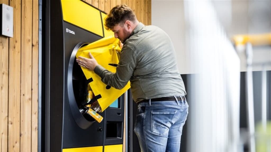 Nederlanders lieten vorig jaar 212 miljoen euro aan statiegeld liggen