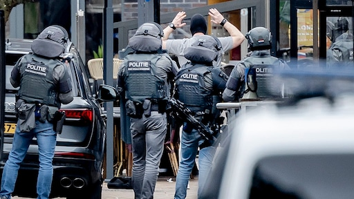 Twee gijzelingen in een week: zo gaat onderhandelaar te werk