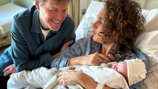 Lex Uiting vader geworden van dochtertje: 'Helemaal in de gloria'