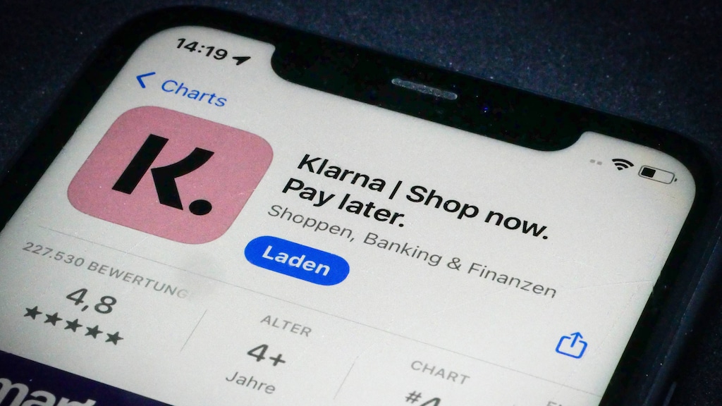 Ernstige zorgen AFM vanwege minderjarigen op afbetaalapps