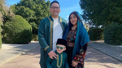 Zo vieren moslims het Suikerfeest (Eid al-Fitr): 'Beetje net als kerst'