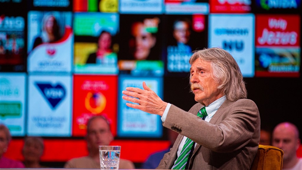 Johan Derksen verwacht dat OM aangifte serieus neemt maar heeft 'geen spijt'