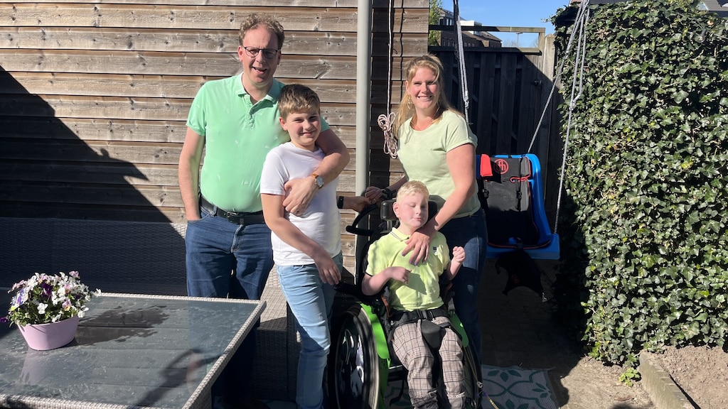 Joep heeft 'n extreem zeldzame ziekte: 'Durfden eerst niet van hem te houden'