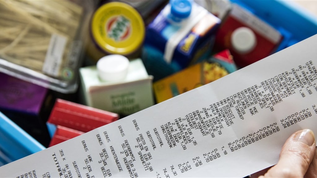 Consumentenbond sleept Albert Heijn voor rechter om prijsverschil op kassabon