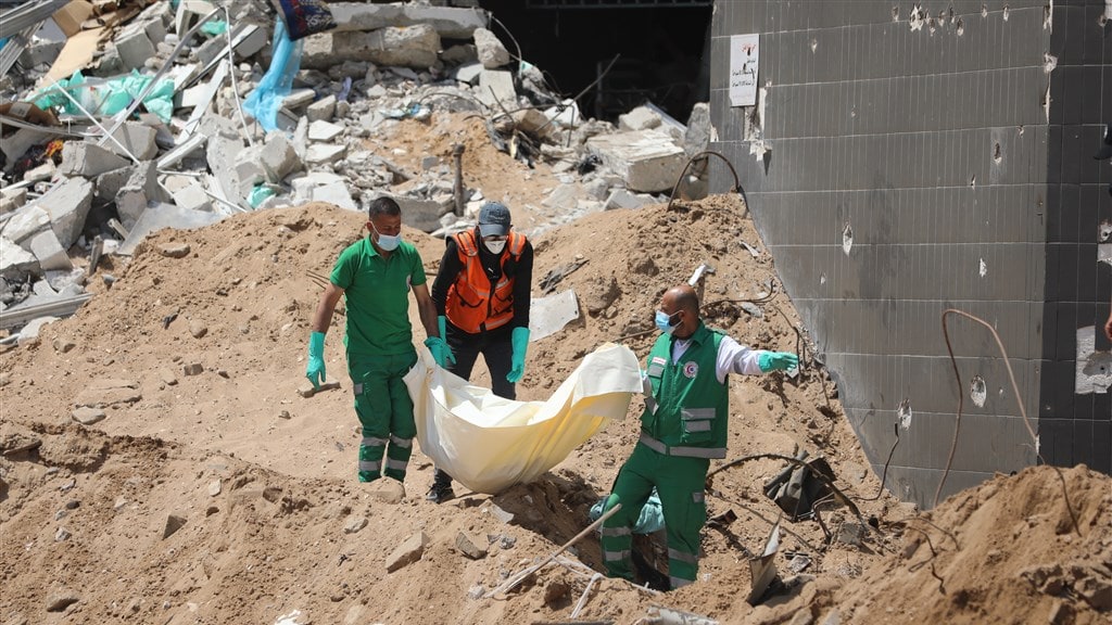 Al 10 lichamen geborgen uit massagraf Al Shifa-ziekenhuis