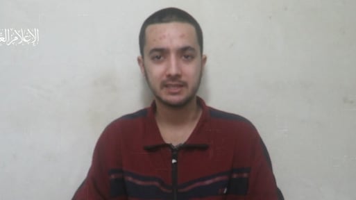 Hamas publiceert video van gijzelaar: 'Mogelijk onder dwang'