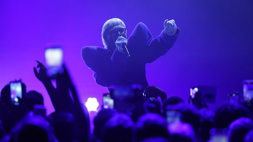 Nu begint het écht voor Joost Klein: eerste songfestivalrepetitie in Malmö