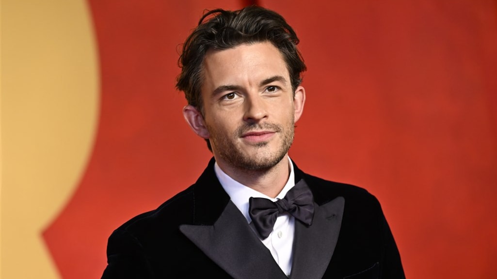 Jonathan Bailey voelt 'broederlijke trots' voor Netflix-serie Bridgerton