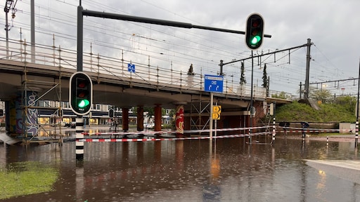 Onweer houdt huis in midden en zuiden van het land, code geel tot vanavond laat