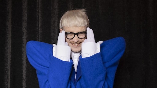 Joost Klein trakteert clubgangers Malmö op verrassingsoptreden