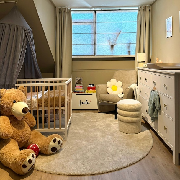 Van logeerkamer naar babykamer van dochter Jaeda