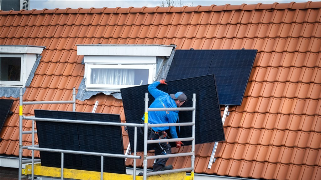 Ook bij Vattenfall ga je betalen voor terugleveren zonne-energie