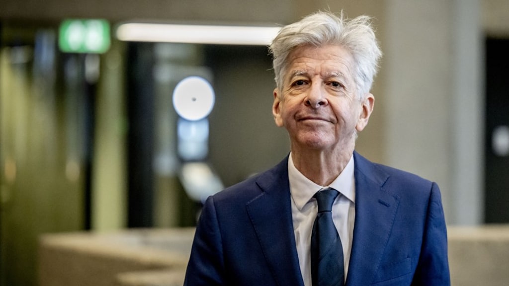 Ronald Plasterk trekt zich terug als premierskandidaat