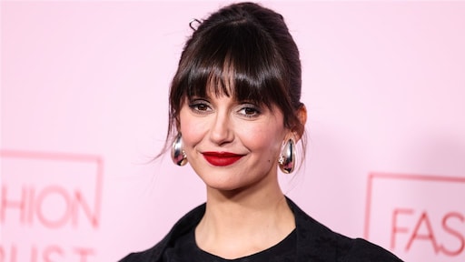 Vampire Diaries-actrice Nina Dobrev in het ziekenhuis na crossmotorongeluk