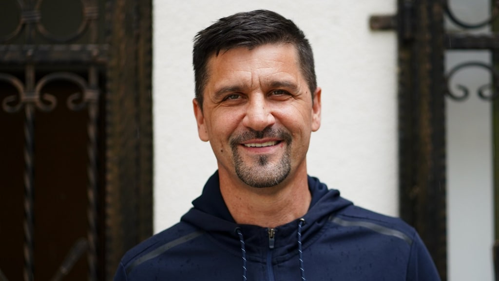 Damir Peštalić, de imam en voorzitter van de islamitische gemeenschap in Srebrenica