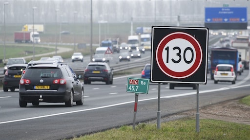 130 km/u nu nergens een optie, ondanks plannen kabinet: 'Kan geen grammetje stikstof bij'