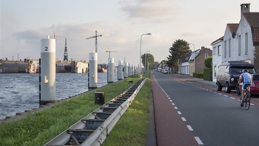 PFAS, stof en zware metalen in Zeeuwse Kanaalzone: inwoners willen onderzoek naar effect op gezondheid