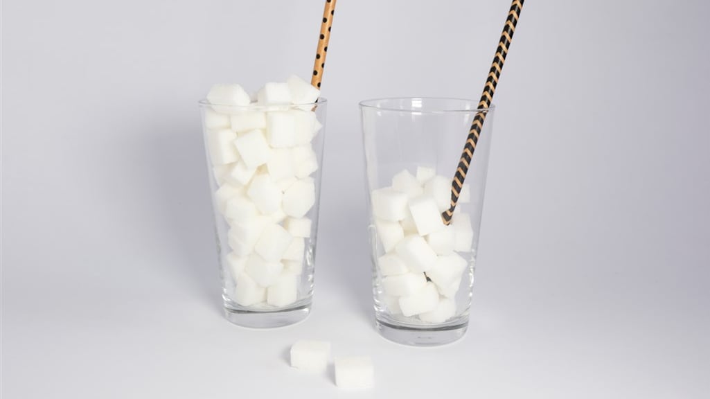 Zoek de verschillen: zoveel suikerklontjes zitten er nu in frisdranken