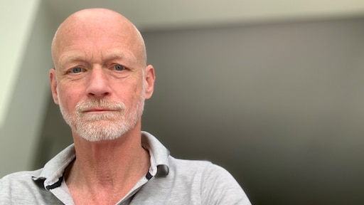 Gert-Jan zondert zich eens per jaar een maand af: 'Mijn vrouw komt in het weekend'