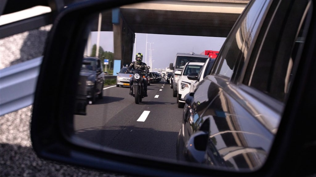 Flitspaal A16 flitste duizenden keren per dag, 'was niet de bedoeling'