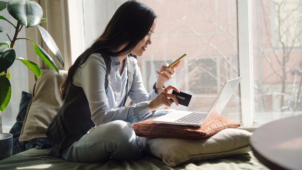 Criminele bende achter nepwebshops maakt tienduizenden Nederlandse slachtoffers
