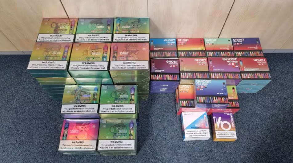 Man (25) aangehouden voor illegale verkoop vapes aan minderjarigen