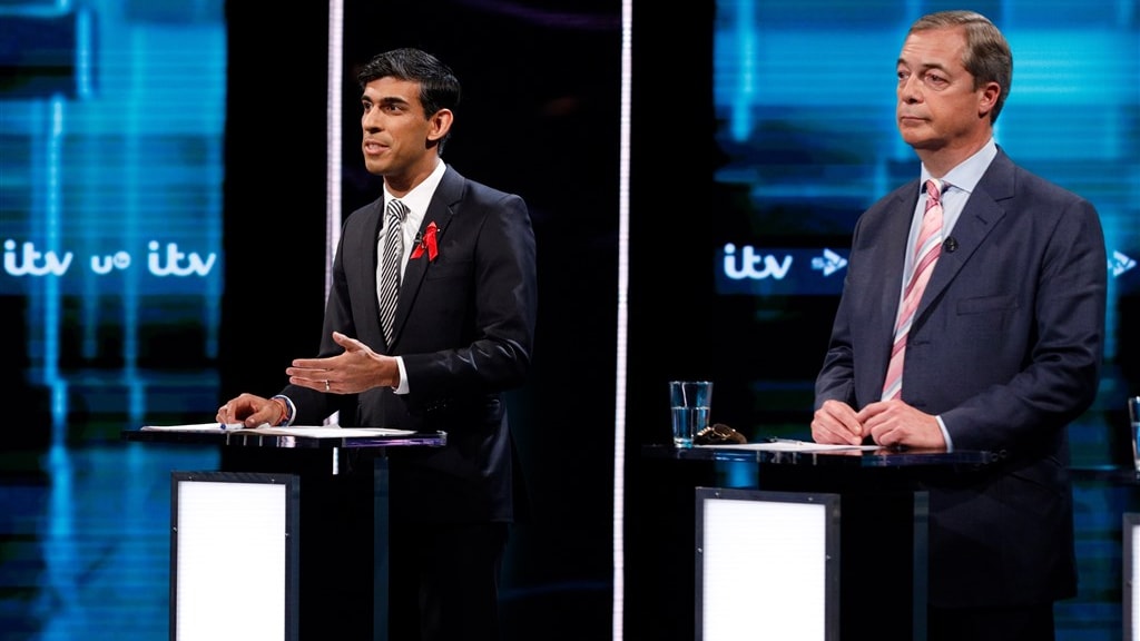 Sunak en Farage tijdens een debat in 2019.