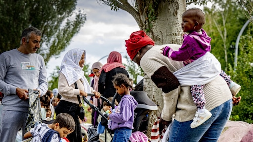 Hardly any subsequent migrant journeys occurred, IND withholding figures | RTL News Hardly any subsequent migrant journeys occurred, IND withholding figures | RTL News