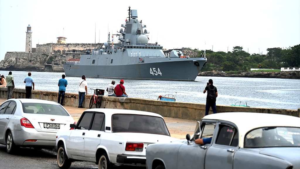 Russische oorlogsschepen oefenen vlak bij VS: 'Spanning loopt op'