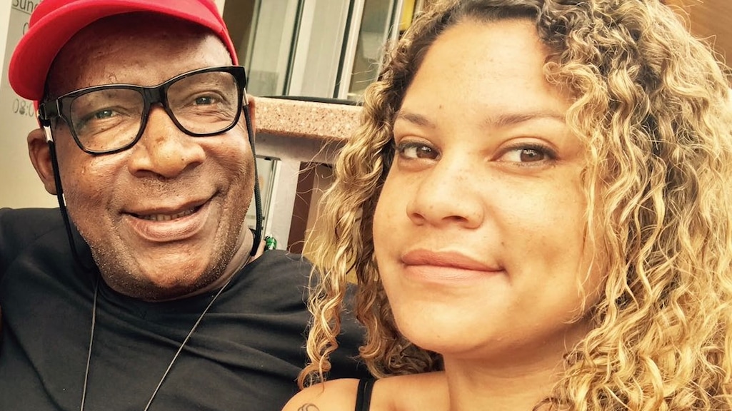 Anita's vader stierf aan asbestkanker: 'Zonder vader mis je iemand boven je'