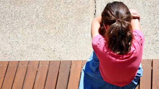 Alicia's dochter (10) wordt ineens genegeerd door haar bff: 'Maakt me woedend'