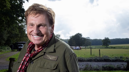 Henny Huisman deelt hilarisch verjaardagscadeau: 'Geniaal'