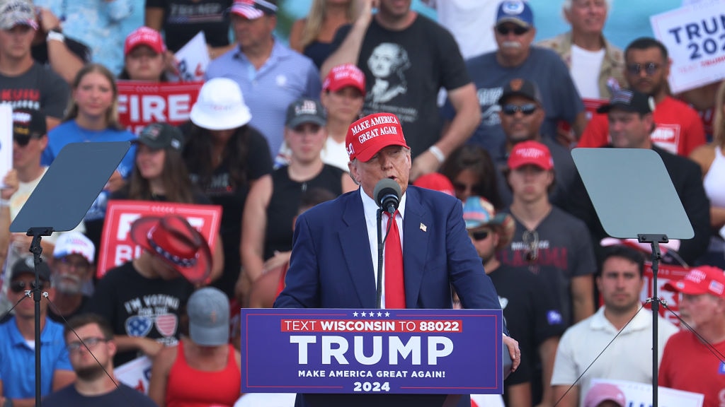Trump op campagne in Wisconsin, een van de staten waar beide kandidaten op azen.