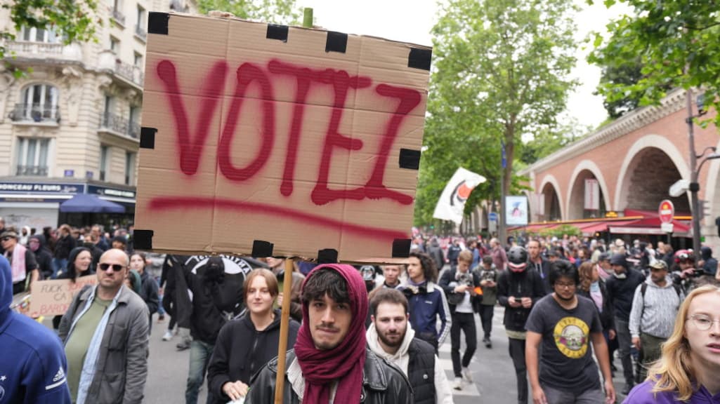 Radicaal-rechts ruikt zijn kans in Frankrijk: 'Sterke meerderheid is mogelijk'