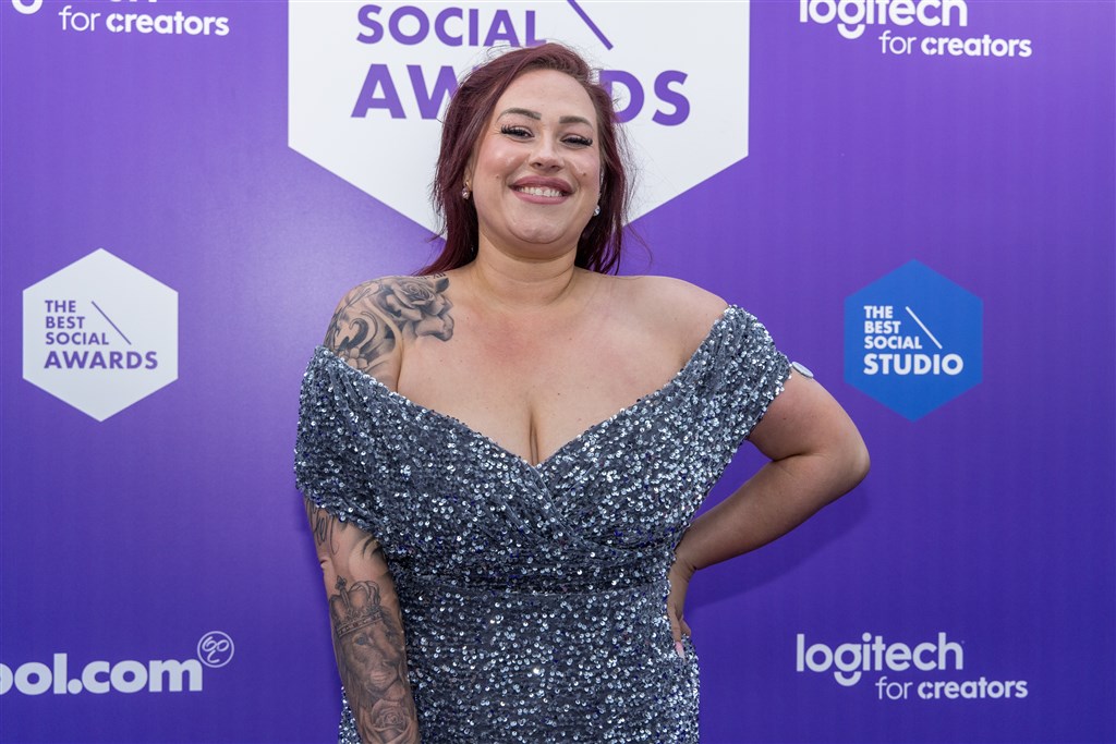 De Rotterdamse Poetsqueen werd gepest door andere cleanfluencers