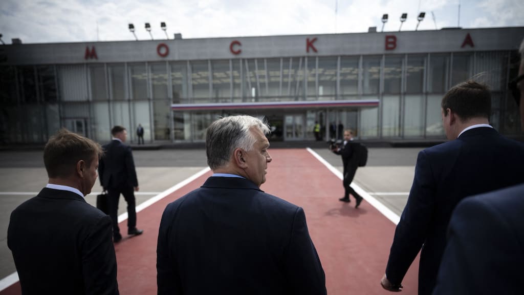 Bezoek Hongaarse premier aan Poetin zorgt voor onvrede: 'Orbán heeft geen mandaat'