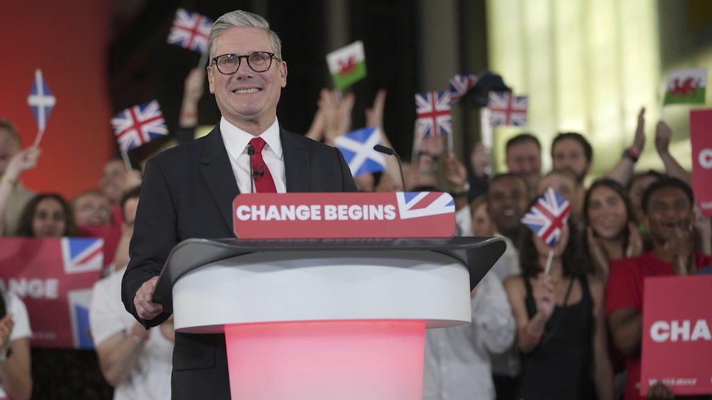 Conservatieven afgestraft: na 14 jaar wint Labour met overmacht Britse verkiezingen