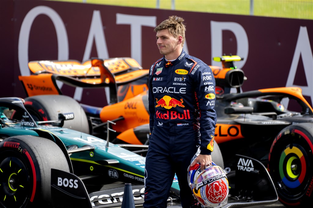Verstappen blijft in kwalificatie GP Groot-Brittannië steken op plaats 4