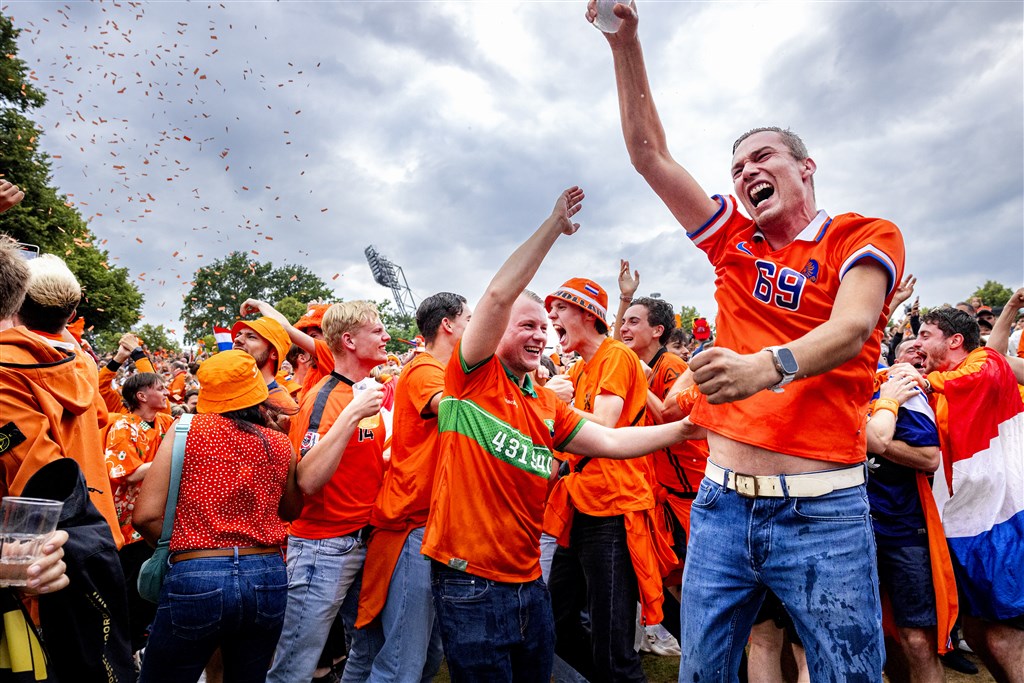 Nederland gelooft weer in Oranje: vertrouwen flink gestegen richting WK