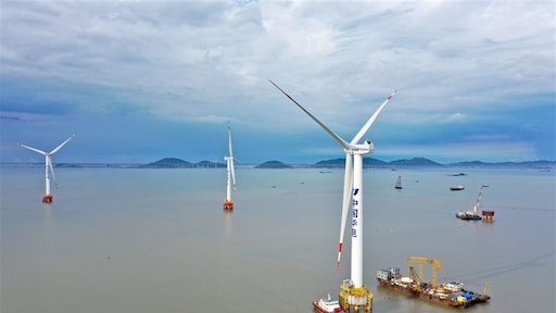 China gaat twee keer zo hard met zonne- en windenergie als rest van de wereld