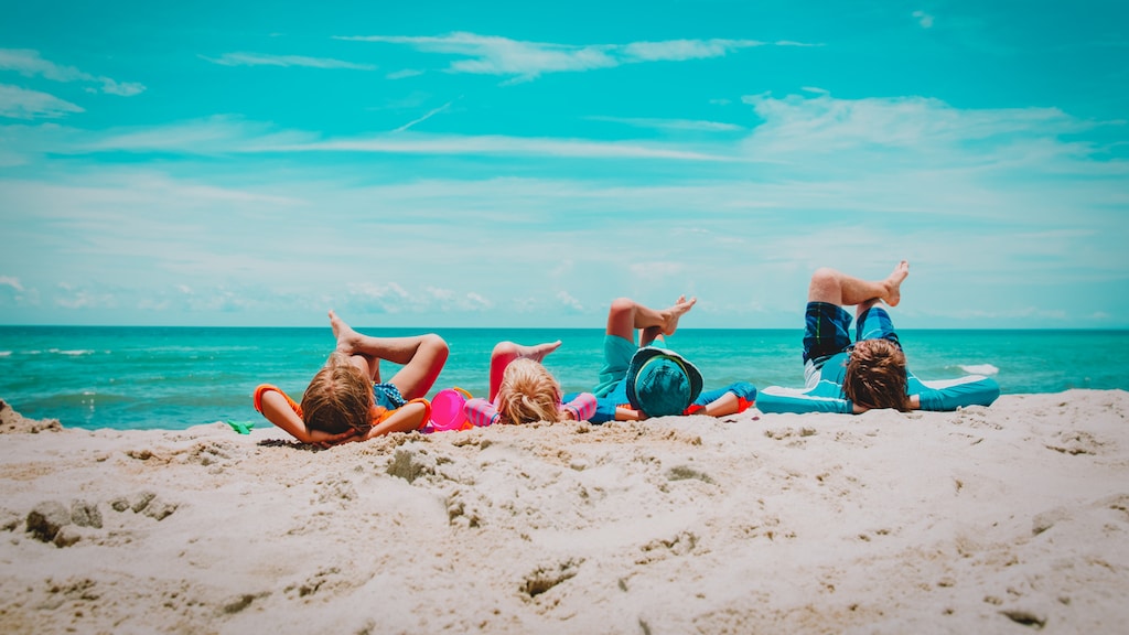 Zomervakantie! Zo kom je als ouder(s) die zes weken zo ontspannen mogelijk door