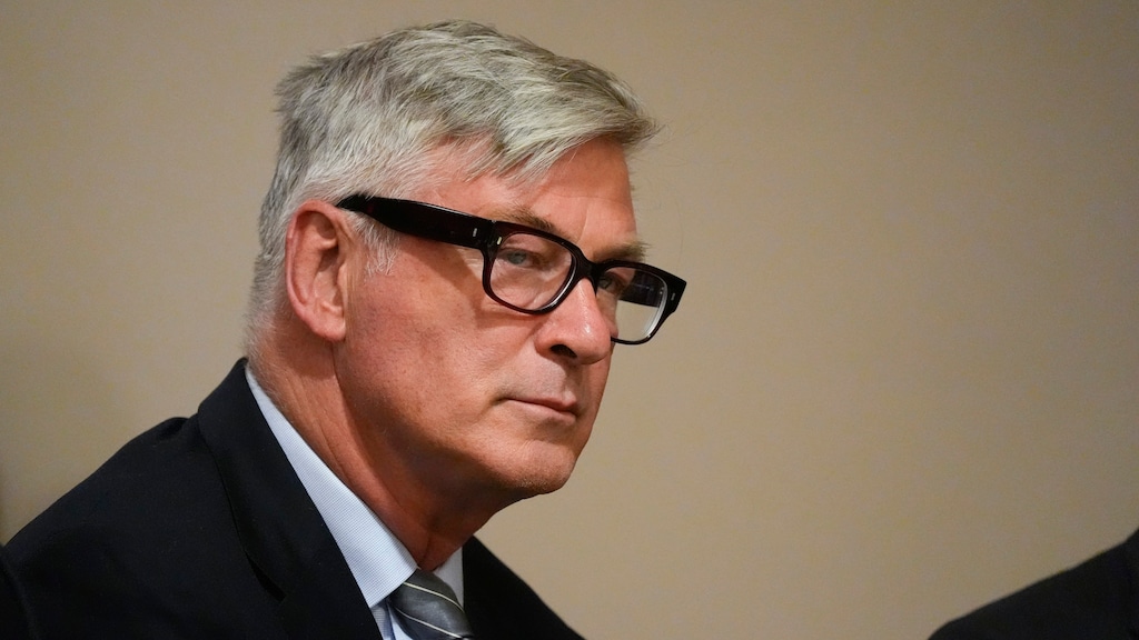 Alec Baldwin bedankt volgers voor steunbetuiging tijdens rechtszaak