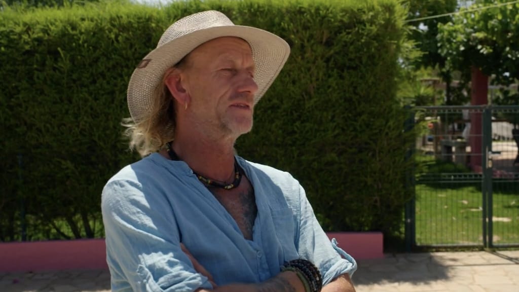 Richard uit B&B Vol Liefde dankbaar voor hulp vriendin bij zieke hond