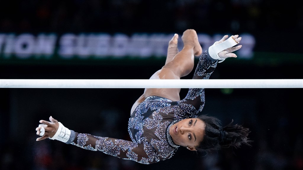 Simone Biles en teamgenoten in turnpak van duizenden euro's