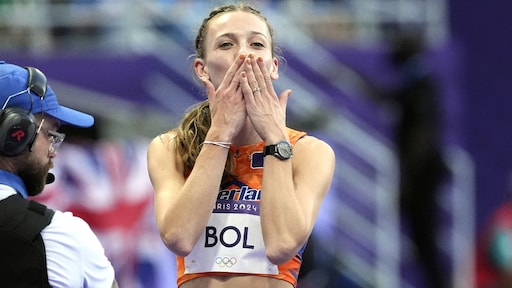 Femke Bol baalt van virale Mickey Mouse-video na wereldrecord