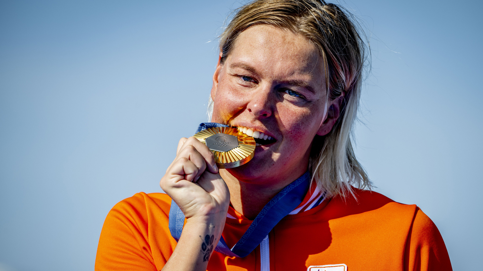 Machtige eindsprint Van Rouwendaal: zo pakte ze goud
